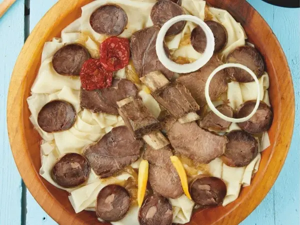 Ikki kishilik Beshbarmak