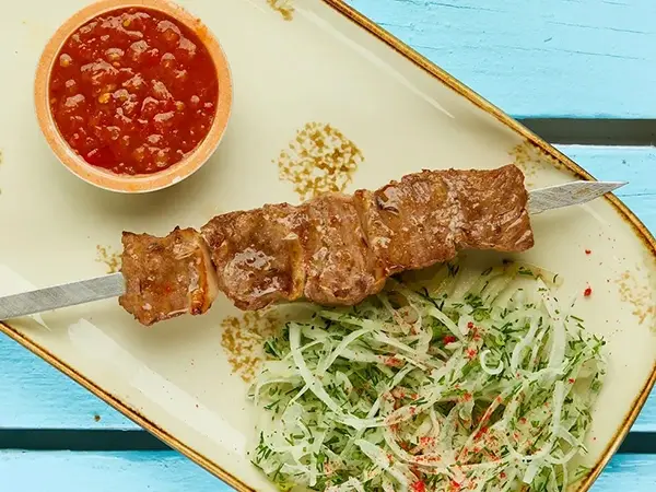 Mol go'shti filetosidan tayyorlangan shashlik