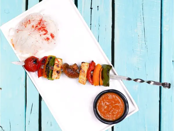 Sabzavotli shashlik